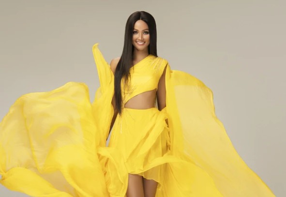 H'Hen Niê thả dáng ngọc ngà trong bồn tắm, quyến rũ hết nấc