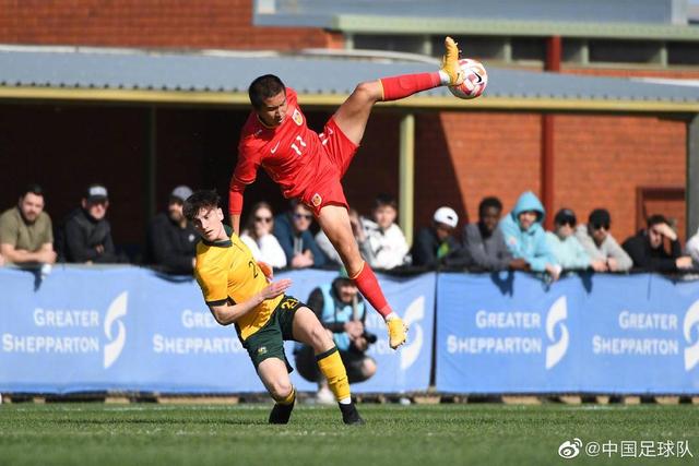 Trung Quốc nói lời cảm ơn, khen ngợi bóng đá Việt Nam xứng đáng "hạng nhì châu Á"