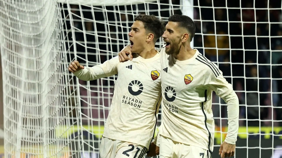 Roma thắng trận thứ hai liên tiếp sau khi Mourinho bị sa thải