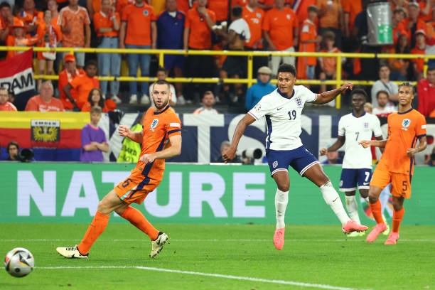 Ngược dòng kịch tính, Anh vào chung kết EURO lần thứ 2 liên tiếp