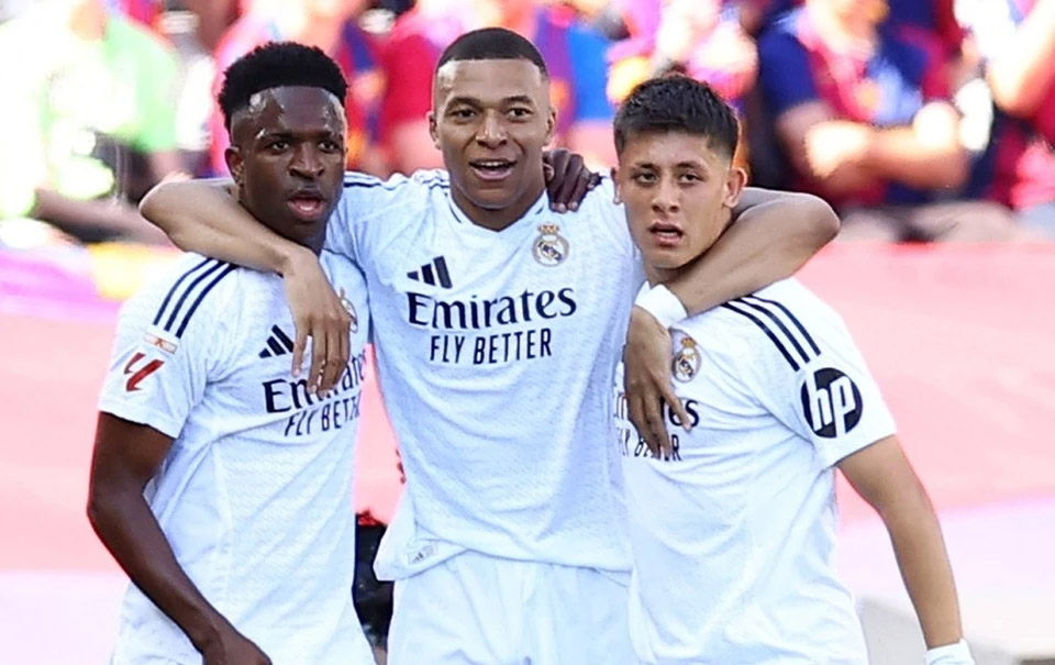 Mbappe làm nên lịch sử