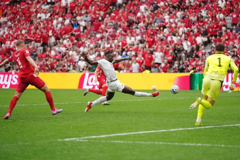 World Cup 2026: Thụy Sĩ đoạt ngôi đầu của Canada với trận thắng sát nút