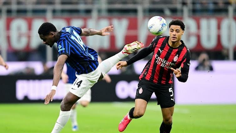 AC Milan hạ Inter 1-0: Pervis Estupinan rực sáng, thắp lại hy vọng Scudetto
