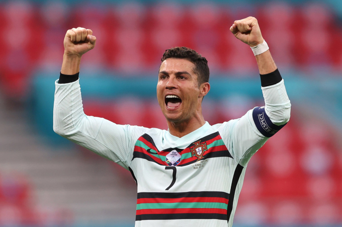 Cristiano Ronaldo sáng cửa giành Vua phá lưới EURO 2020